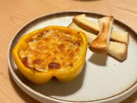 焗烤甜椒鑲肉醬