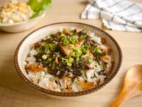 鯖魚海苔拌飯