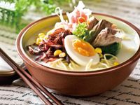 《九陽上菜》豆漿拉麵