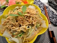 芝麻醬雞絲黃瓜拌粉皮