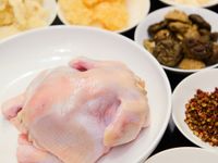 【雞湯】玄紅五白湯