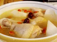 山藥紅棗枸杞雞湯