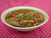 香味四溢配飯配麵配冬粉都好吃的『香菇肉羹』