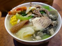 什錦海鮮麵-勤億幸福雞高湯快易煮料理
