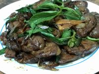 超下飯  洋蔥炒香腸