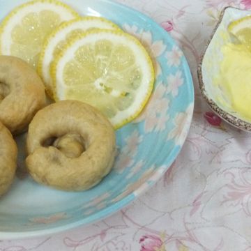 chun手作料理食堂一起做了伯爵茶檸檬奶霜貝果【麥典麵包專用粉】