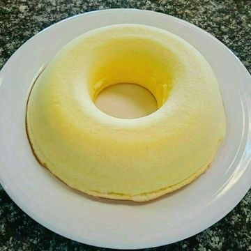 愛的深夜食堂一起做了優格戚風蛋糕 --- 迷你可愛一人享受