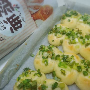 小喬君Joyc一起做了蔥花麵包  【麥典實作工坊麵包專用粉】