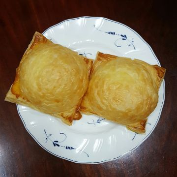 Arimi一起做了網狀酥皮奶酥、肉鬆麵包