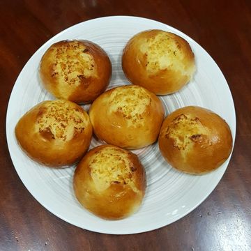 Arimi一起做了❤蒜香起司丁餐包❤