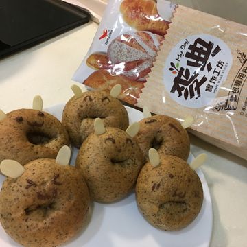 全職媽媽瘋料理一起做了伯爵茶檸檬奶霜貝果【麥典麵包專用粉】