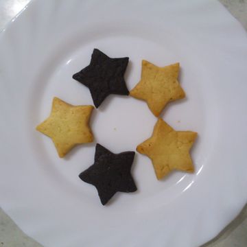 菓子一起做了星星月亮の牛奶餅乾