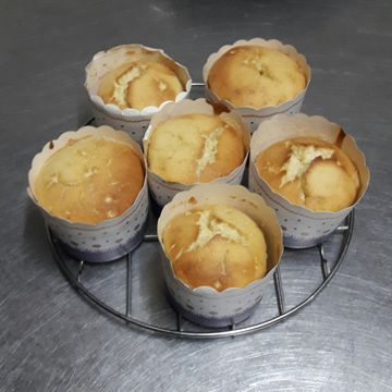 蔡嘉家一起做了鮮奶油磅蛋糕 (4種食材)