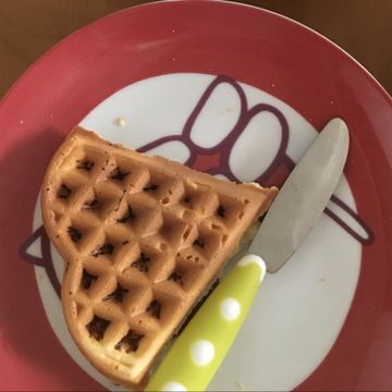 楊凱莉一起做了萬用鬆餅粉的製作與運用