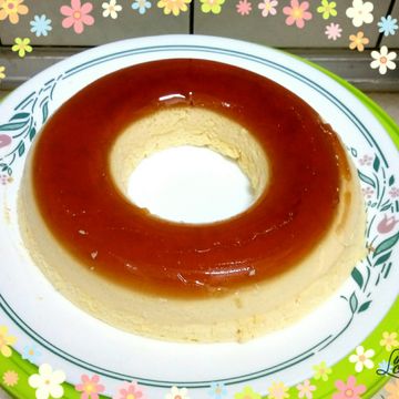kiki wen一起做了用❤心❤訂製。焦糖布丁蛋糕。