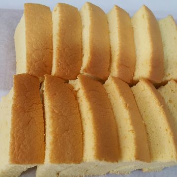 May Wu一起做了古早味蛋糕