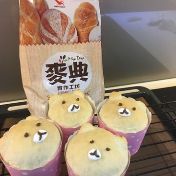 夢田一起做了簡單揉「小熊甜筒麵包」夏日裡的療癒麵包♪