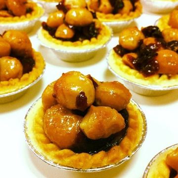Dolly Chen一起做了夏威夷豆塔