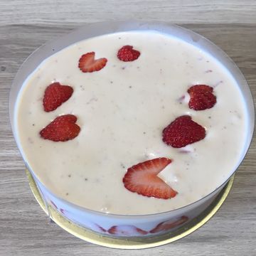 cher一起做了【免烤箱】特濃草莓生乳酪蛋糕
