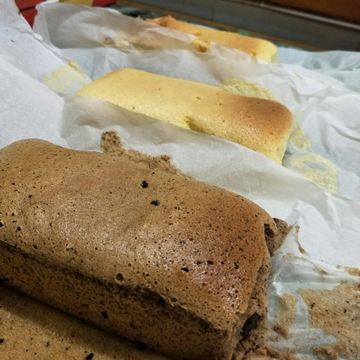 陳咖哩一起做了【四哥小廚房】古早味蛋糕