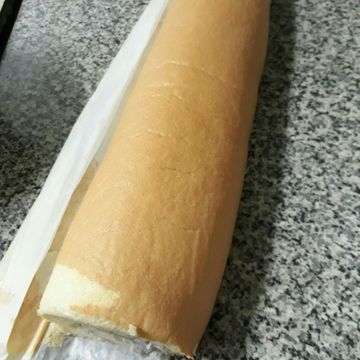 E.H一起做了簡易海綿蛋糕&蛋糕捲