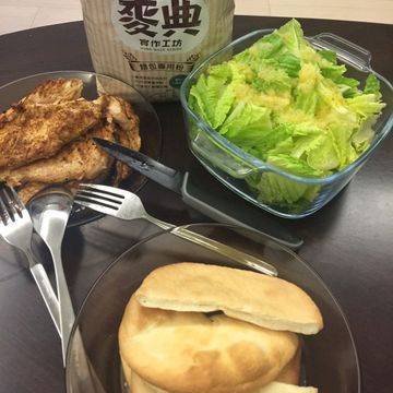 Emily 一起做了PITA 口袋麵包【麥典實作工坊】