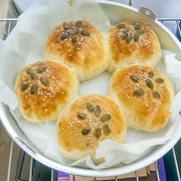 賴淑芬一起做了免揉软面包