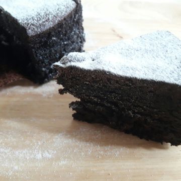 Cherrie Shr一起做了♥ 古典巧克力蛋糕
