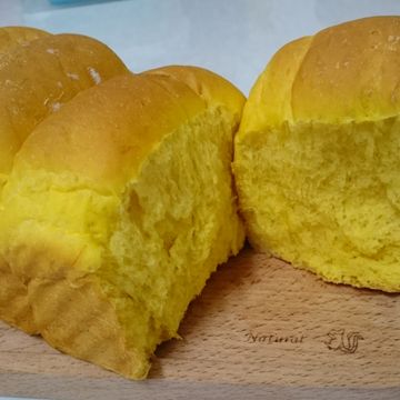 Chen Jangyi一起做了手揉南瓜拔絲吐司