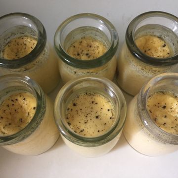 Lily Lin一起做了焦糖布丁
