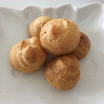Pigleg Huang一起做了簡易鮮奶油泡芙