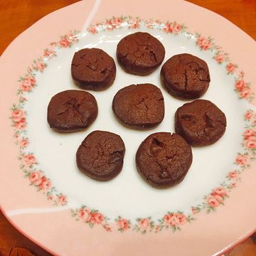 Belle Chou一起做了黑眼豆豆巧克力餅乾