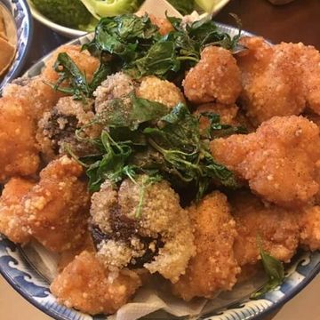容一起做了台式鹽酥雞