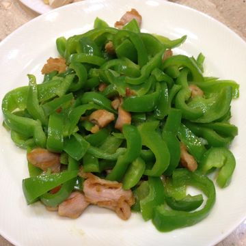 shen一起做了青椒炒肉絲