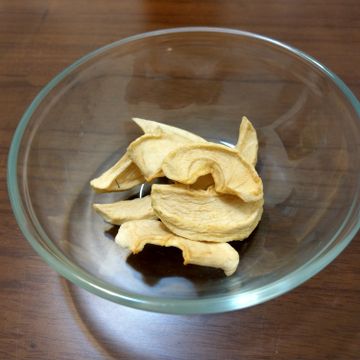 isavia一起做了果乾小零嘴─香甜蘋果片