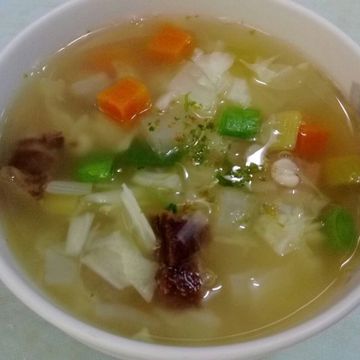 幼幼一番一起做了暖暖的羊肉蘿蔔湯