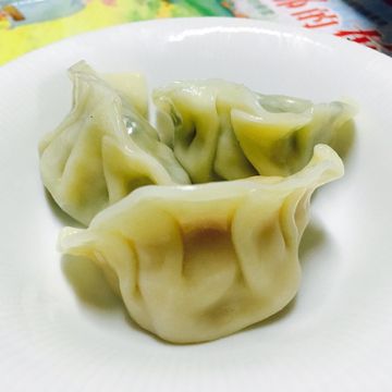 米娃愛做菜一起做了豬肉水餃