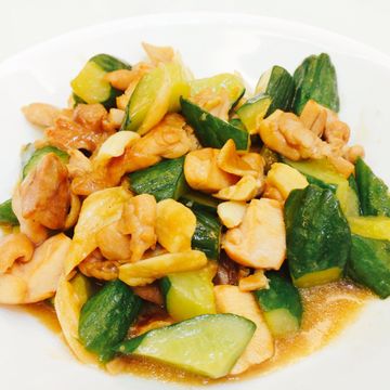 貴婦小靜一起做了小黃瓜炒雞丁