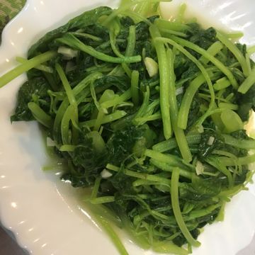 AliceMasterCook一起做了家常菜~杏菜炒吻仔魚