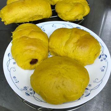 企鵝好愛煮一起做了手揉南瓜拔絲吐司