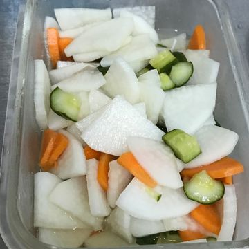 企鵝好愛煮一起做了三色涼拌菜