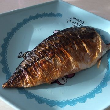 Pigleg Huang一起做了乾煎鯖魚