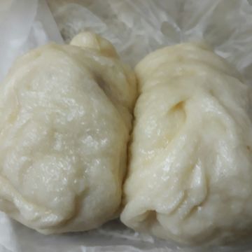 E.H一起做了鮮奶芋泥包
