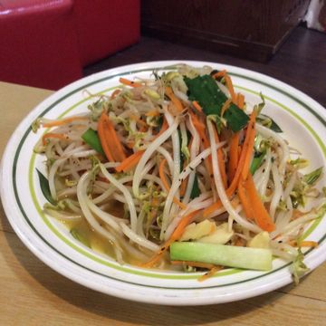 Pigleg Huang一起做了辣炒黃豆芽