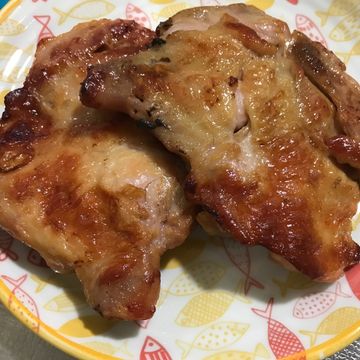 芯慧的簡單料理💕一起做了香烤味噌雞腿