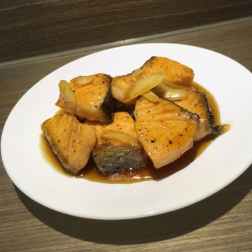 全職媽媽瘋料理一起做了蜂蜜大蒜鮭魚