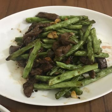 芯慧的簡單料理💕一起做了四季豆炒牛肉