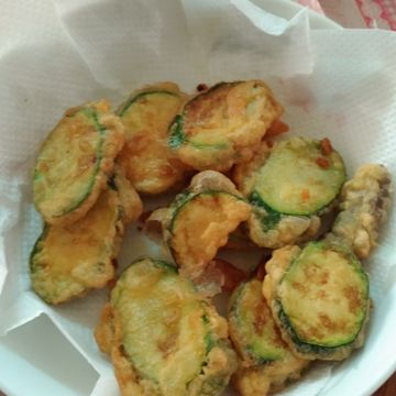 Irene Liao一起做了鑄鐵鍋料理-酥炸櫛瓜