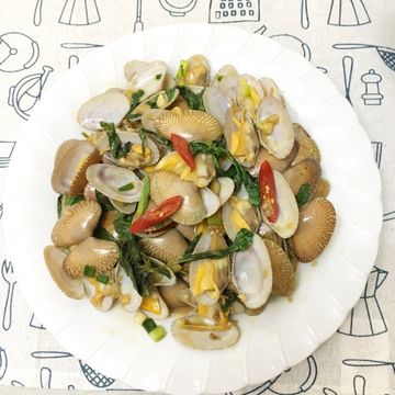 阿真的手路菜一起做了快炒海瓜子-夏日啤酒最佳配菜