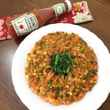 阿真的手路菜一起做了茄汁乾燒明蝦
